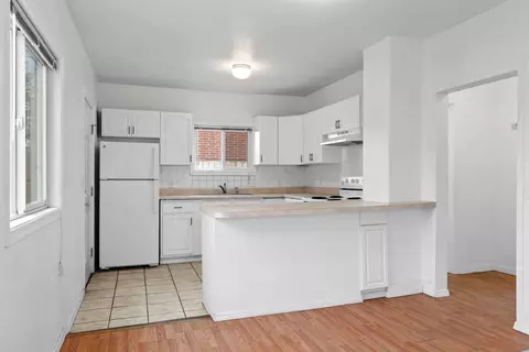 Kitchen - 827 E Hoffman Ave, Spokane, WA 99207 photo 1 of 2