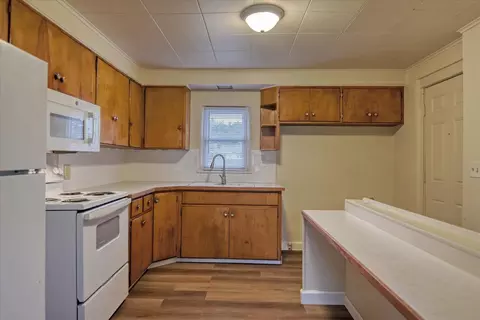 2123 E Joseph Ave, Spokane, WA 99207 photo 9