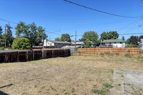 2123 E Joseph Ave, Spokane, WA 99207 photo 31