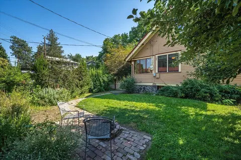Exterior - 1730 W 12th Ave, Spokane, WA 99204 photo 11 of 12