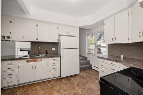 Kitchen - 416 Ermina Ave, Spokane, WA 99207 photo 1 of 5