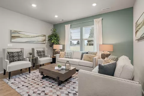 Living - 3214 E Chatham Ave, Mead, WA 99021 photo 1 of 3