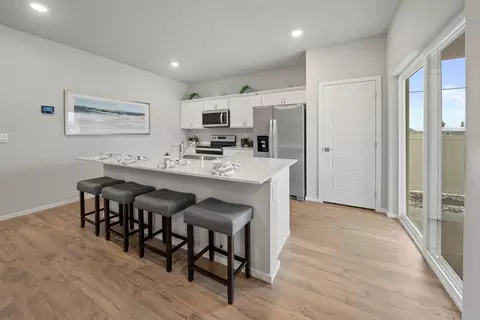 Kitchen - 3214 E Chatham Ave, Mead, WA 99021 photo 4 of 5