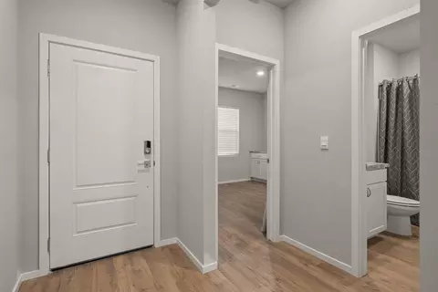 Entry Way - 3214 E Chatham Ave, Mead, WA 99021 photo 1 of 5