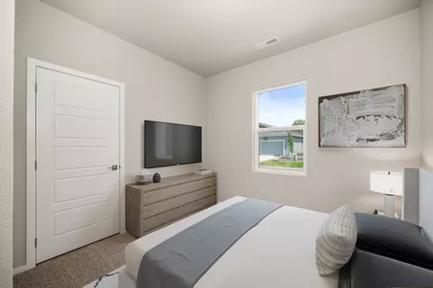 Bedroom - 3208 E Chatham Ave, Mead, WA 99021 photo 2 of 2