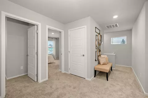 Entry Way - 3202 E Chatham Ave, Mead, WA 99021 photo 4 of 4