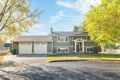 21304 E Queen Ave, Otis Orchards, WA 99027