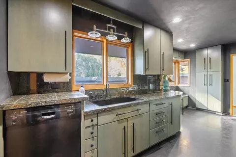 1615 E 44th Ave, Spokane, WA 99203 photo 13