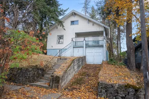 Exterior - 310 E 19th Ave, Spokane, WA 99203 photo 2 of 10