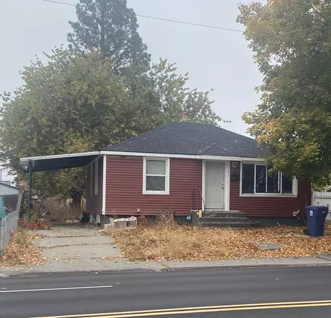 6016 N Monroe St, Spokane, WA 99205