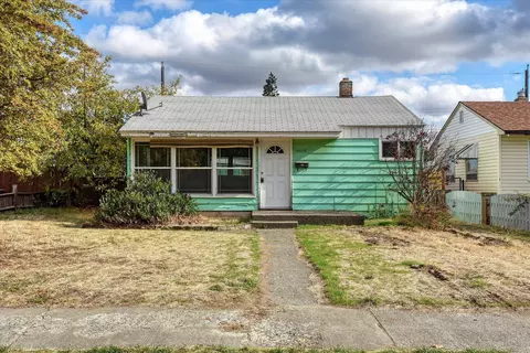 4608 N Whitehouse St, Spokane, WA 99205