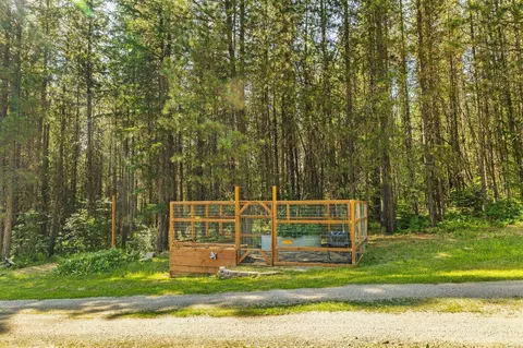 21392 N Leclerc Rd, Cusick, WA 99119 photo 34