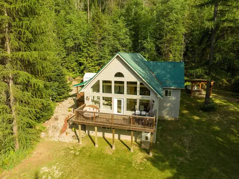21392 N Leclerc Rd, Cusick, WA 99119 photo 3