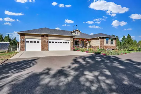 1414 W Bridges Rd, Deer Park, WA 99006