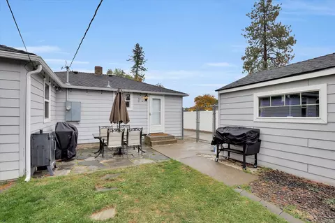 Exterior - 7108 E 8th Ave, Spokane Valley, WA 99212 photo 1 of 7