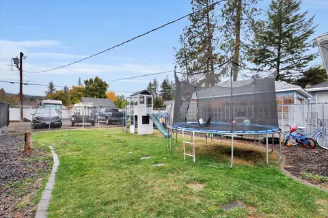 Exterior - 7108 E 8th Ave, Spokane Valley, WA 99212 photo 3 of 7