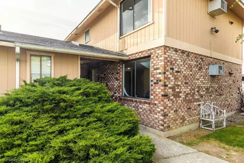 6131 N Addison St #6133 / 6135 N ADDISON, Spokane, WA 99208