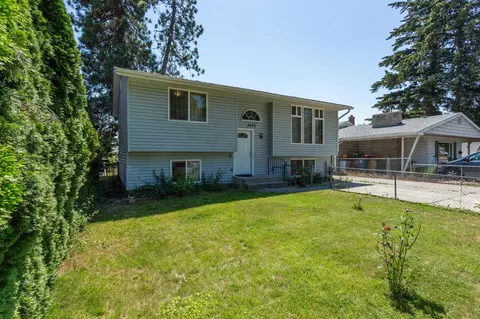Exterior - 3608 E 36th Ave, Spokane, WA 99223 photo 2 of 7