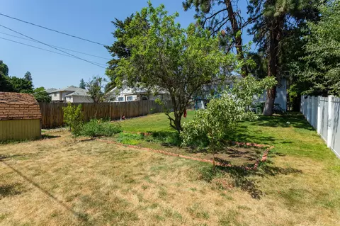 Exterior - 3608 E 36th Ave, Spokane, WA 99223 photo 6 of 7