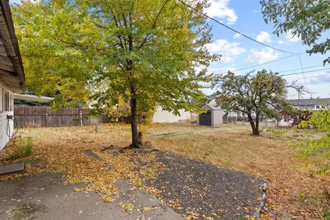Exterior - 3318 E Fairview Ave, Spokane, WA 99217 photo 3 of 6