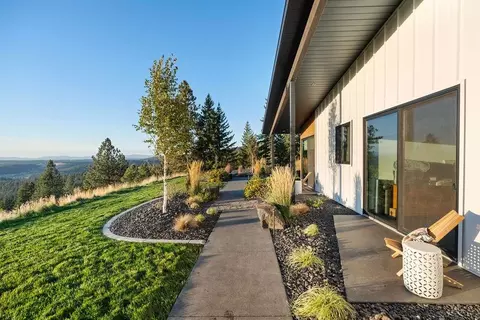 15705 E Timbercrest Ln, Mead, WA 99021 photo 7