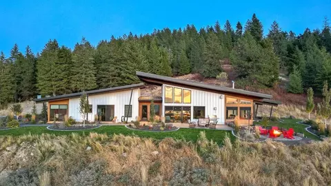 15705 E Timbercrest Ln, Mead, WA 99021 photo 2
