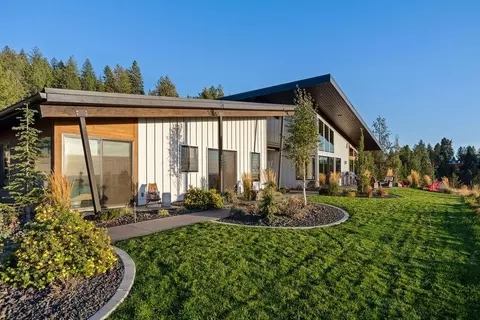 15705 E Timbercrest Ln, Mead, WA 99021 photo 4