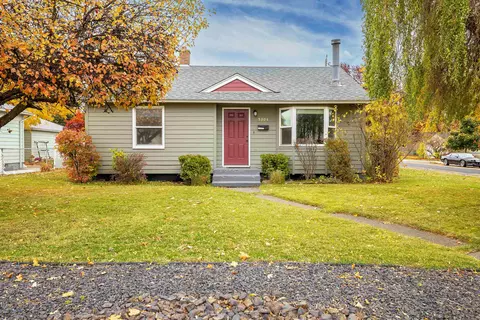 5304 N Adams St, Spokane, WA 99205