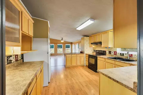 4924 E Woolard Rd, Colbert, WA 99005 photo 24