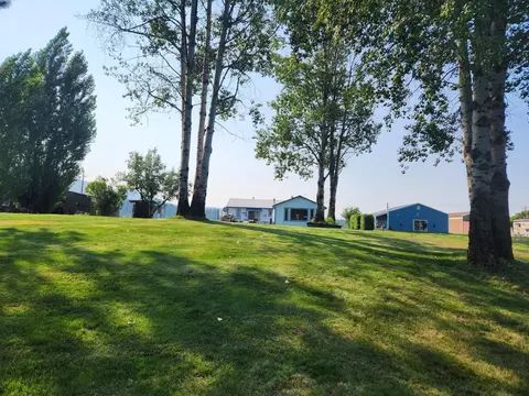 1751 Riverbend Loop Rd, Cusick, WA 99119 photo 5