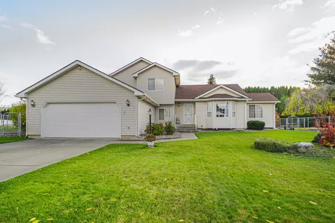 14122 E 13th Ave, Spokane Valley, WA 99037
