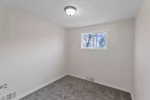 1637 E Rowan Ave, Spokane, WA 99207 photo 12