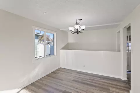 1637 E Rowan Ave, Spokane, WA 99207 photo 4