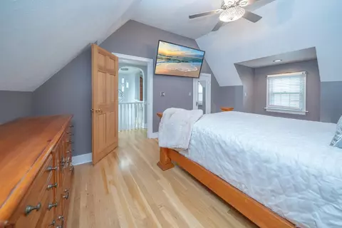 Bedroom - 410 E Hoffman Ave, Spokane, WA 99207 photo 5 of 5