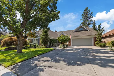 4410 S St Andrews Ln, Spokane, WA 99223