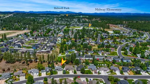 View/Area - 713 E Huron Dr, Spokane, WA 99208 photo 3 of 3