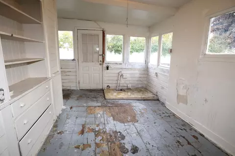 907 E Broad Ave, Spokane, WA 99207 photo 16