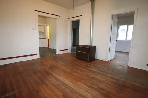 907 E Broad Ave, Spokane, WA 99207 photo 5