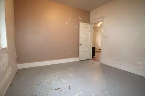 907 E Broad Ave, Spokane, WA 99207 photo 13