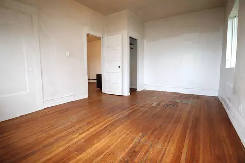907 E Broad Ave, Spokane, WA 99207 photo 11