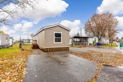 19625 E Wellesley Ave #15, Otis Orchards, WA 99027