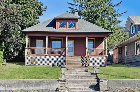 220 S Crosby St, Tekoa, WA 99033