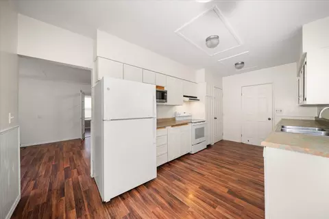 Kitchen - 7009 E Weile Ave, Spokane, WA 99217 photo 1 of 5