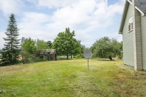 Exterior - 7009 E Weile Ave, Spokane, WA 99217 photo 6 of 9