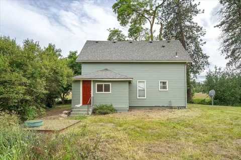 Exterior - 7009 E Weile Ave, Spokane, WA 99217 photo 4 of 9