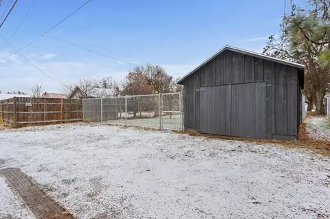 Exterior - 515 E Sanson Ave, Spokane, WA 99207 photo 7 of 8