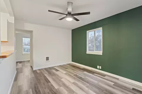 Living - 515 E Sanson Ave, Spokane, WA 99207 photo 1 of 4