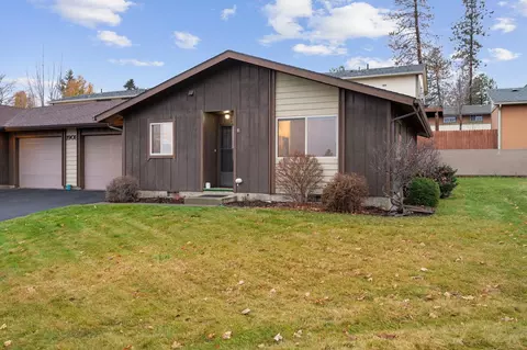 1908 5th St # B, Cheney, WA 99004