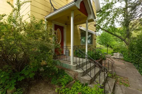 107 N West Ave, Colfax, WA 99111