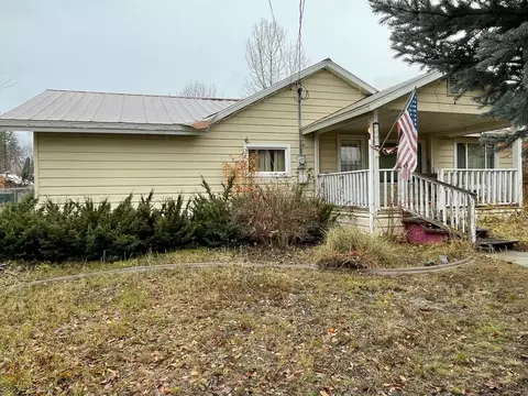 707 N Victoria St, Chewelah, WA 99109